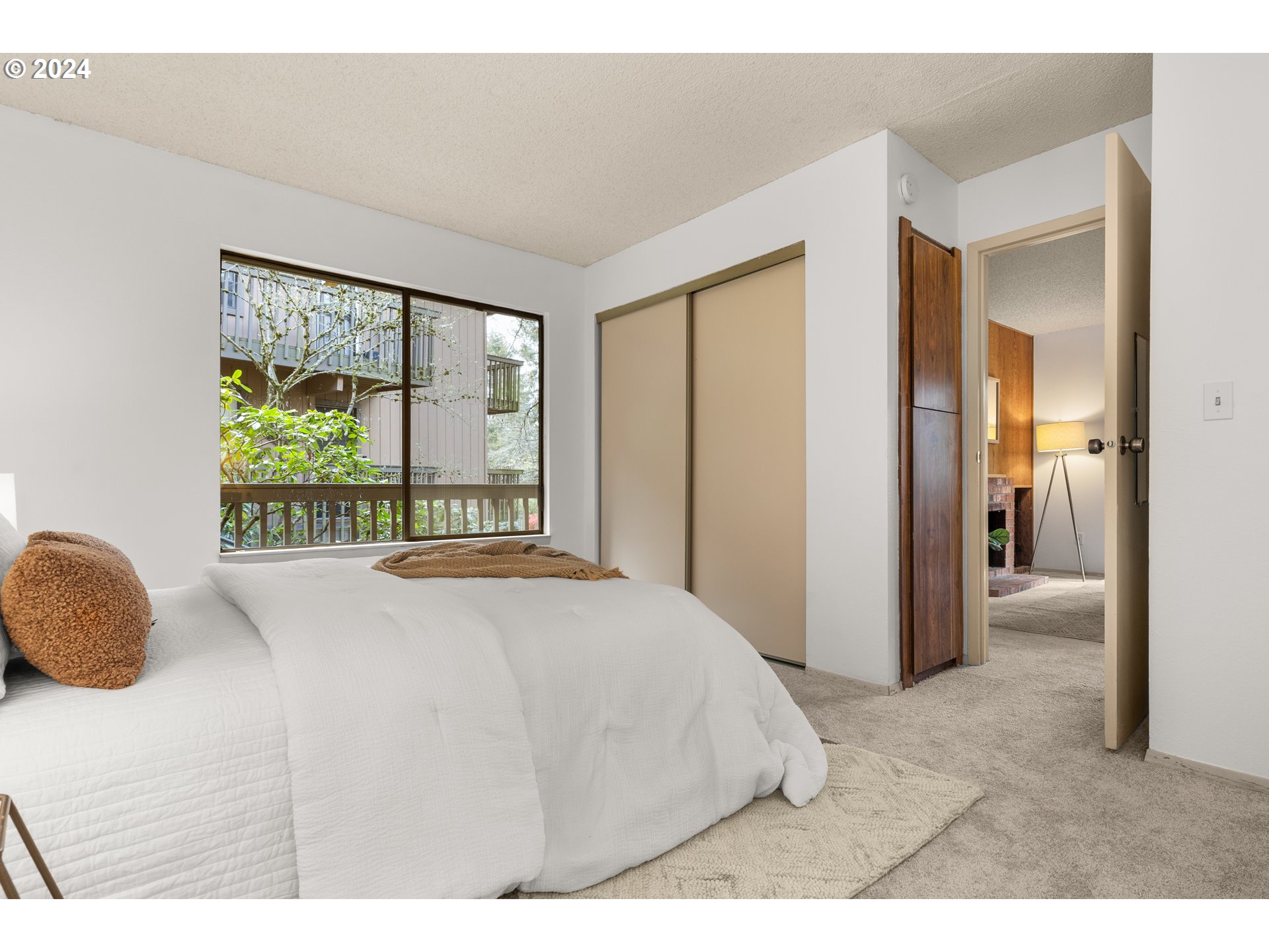 7540 Southwest Barnes Road Portland, OR 97225 - Photo 16 of 20 Gallery Image 16