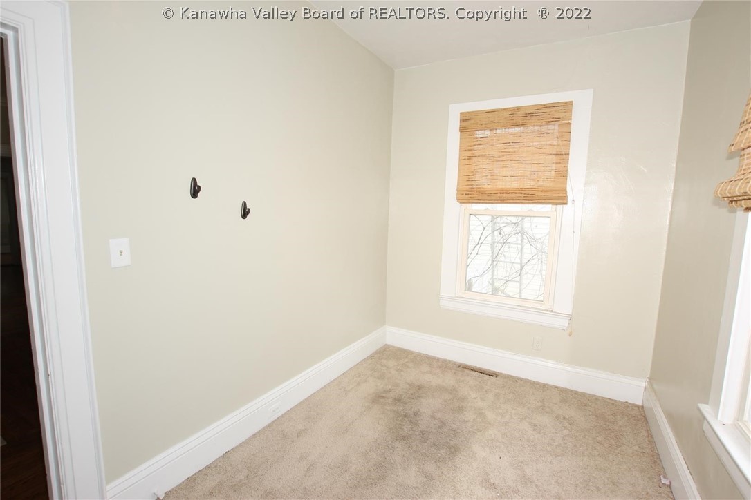 879 Chester Road Charleston, WV 25302 - Photo 24 of 45 Gallery Image 24