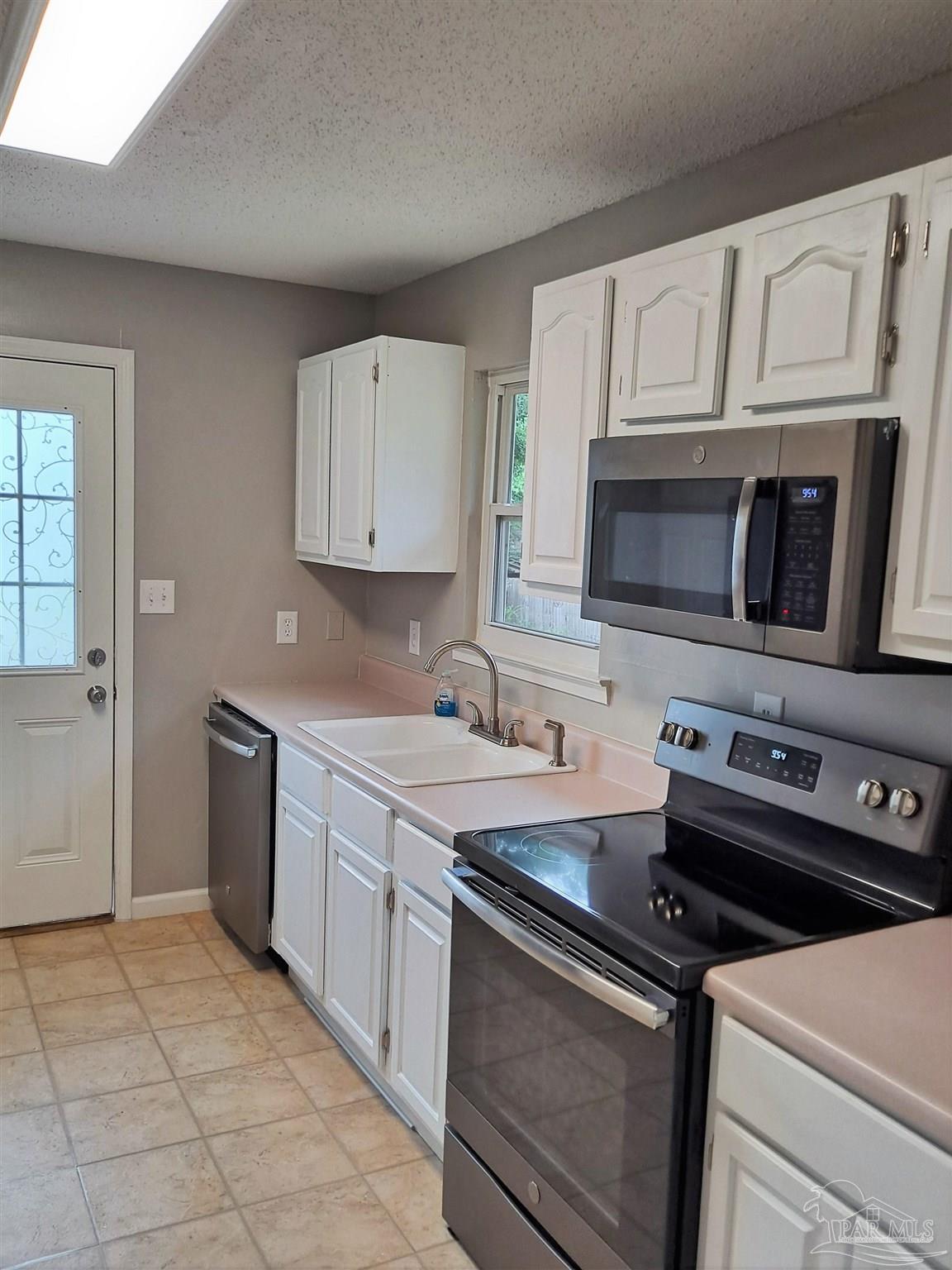 6810 Myra Road Molino, FL 32577 - Photo 14 of 21