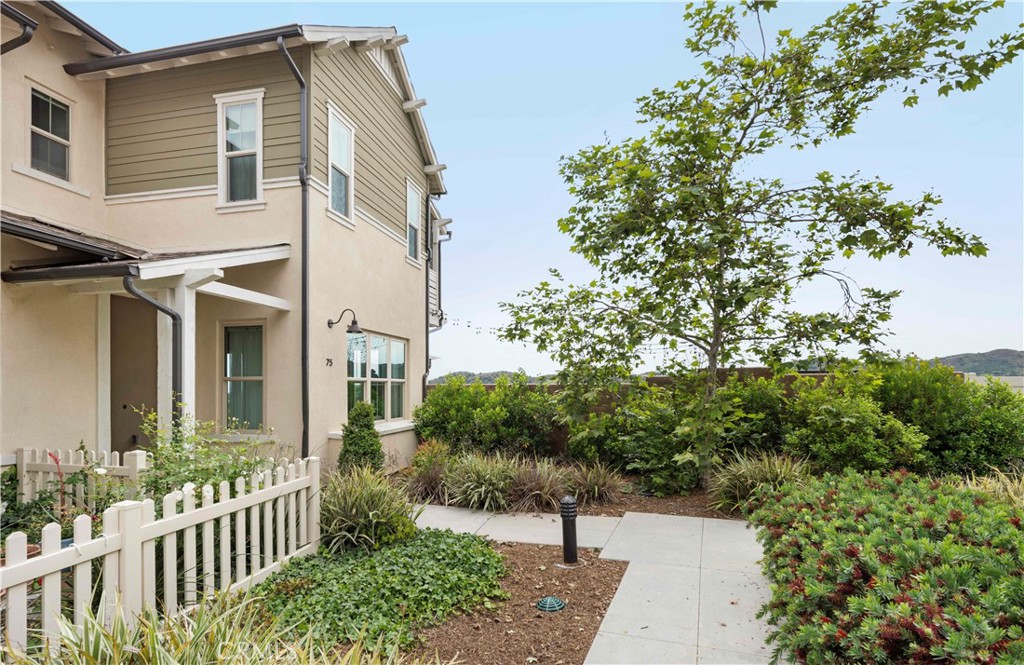 75 Promesa Avenue Rancho Mission Viejo, CA 92694 - Photo 43 of 47 a view of a house with a yard