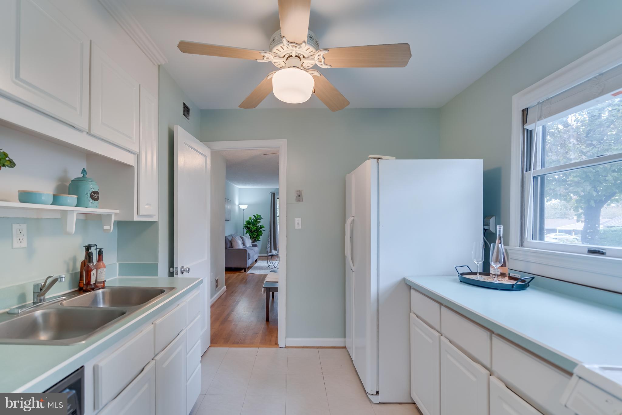 5606 Norton Road Alexandria, VA 22303 - Photo 14 of 32 Gallery Image 14