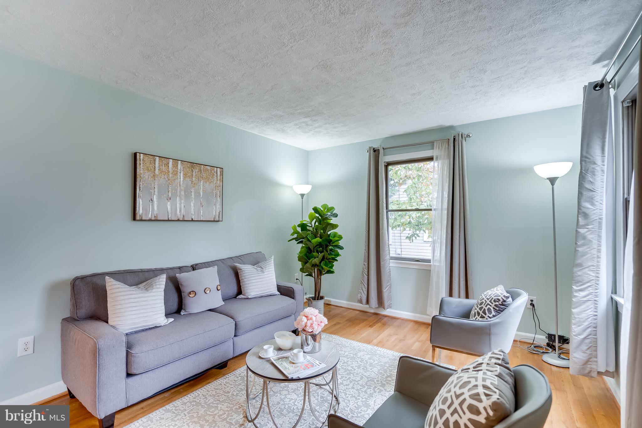 5606 Norton Road Alexandria, VA 22303 - Photo 5 of 32 Gallery Image 5