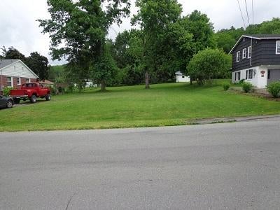 79 Rowan Road White Sulphur Springs, WV 24986 - Photo 3 of 38 Gallery Image 3