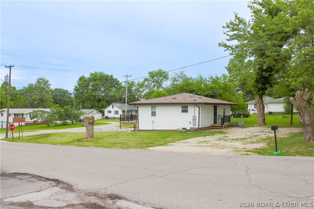 205 East 15th Street Eldon, MO 65026 - Photo 10 of 44