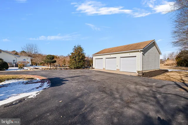 $700,000 | 229 Saw Mill Branch Road, Townsend, DE 19734