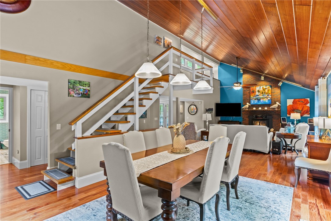 24 Valleybrook Drive Warwick, RI 02818 - Photo 13 of 50