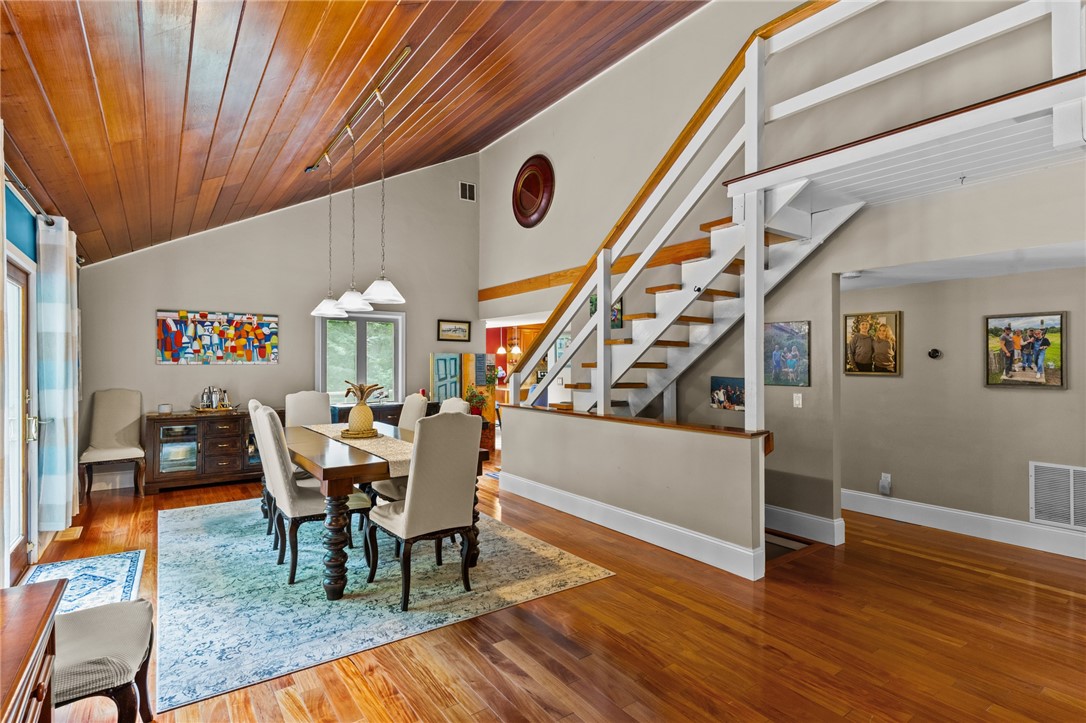 24 Valleybrook Drive Warwick, RI 02818 - Photo 16 of 50