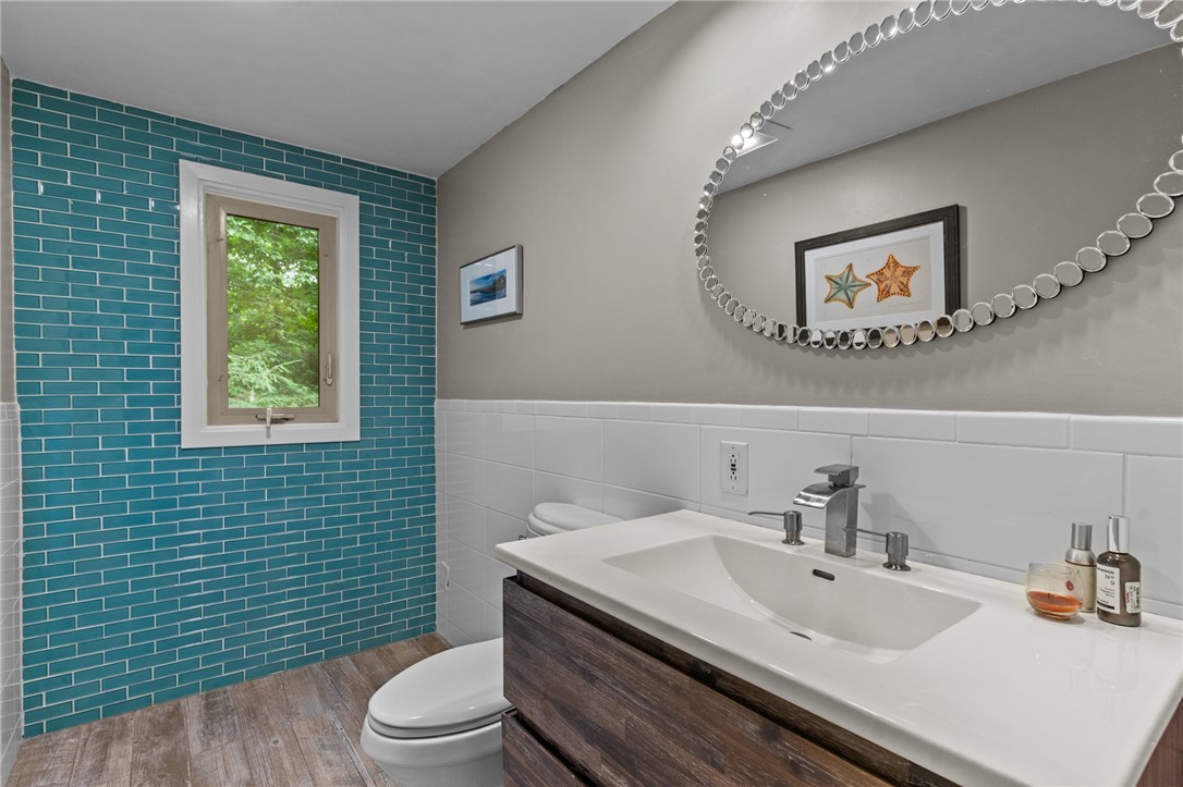 24 Valleybrook Drive Warwick, RI 02818 - Photo 29 of 50