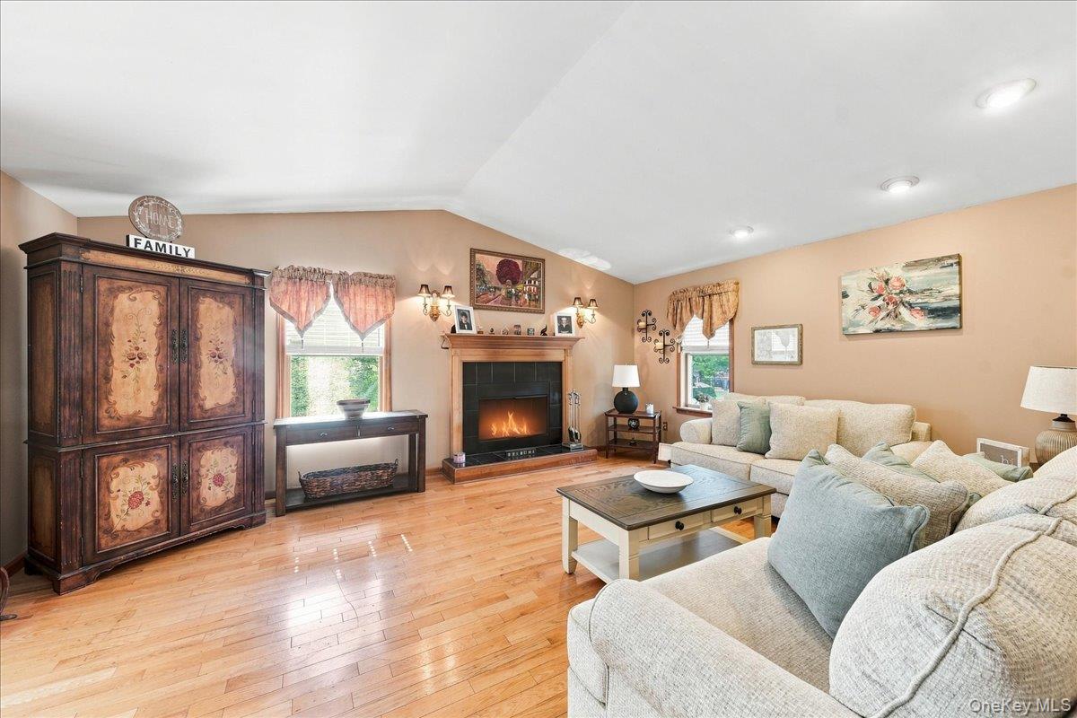34 Fairfax Road Fishkill, NY 12524 - Photo 13 of 38 Gallery Image 13