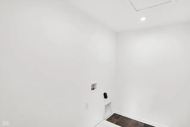 $409,000 | 5498 Woods Pointe Drive, McCordsville, IN 46055