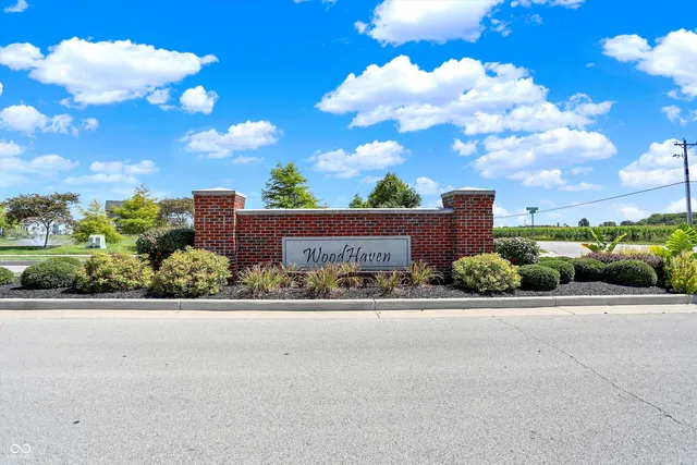 $409,000 | 5498 Woods Pointe Drive, McCordsville, IN 46055