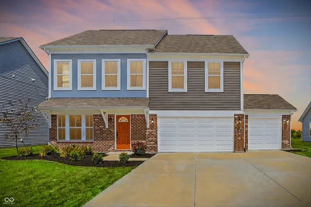 $409,000 | 5498 Woods Pointe Drive, McCordsville, IN 46055