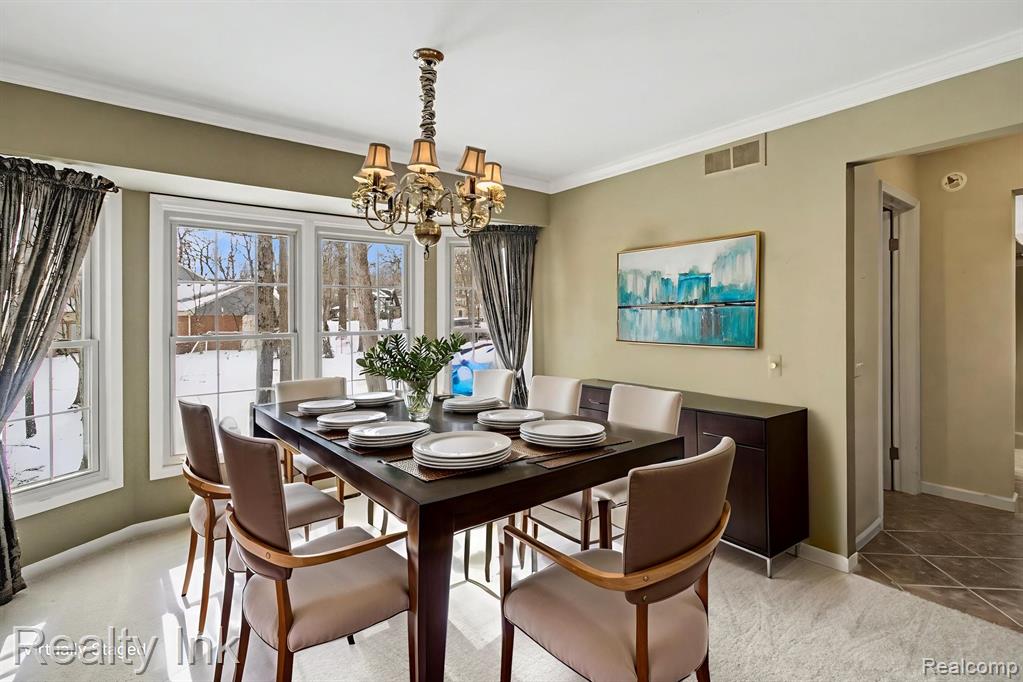 1636 North Kilburn Road Rochester Hills, MI 48306 - Photo 5 of 13 Gallery Image 5