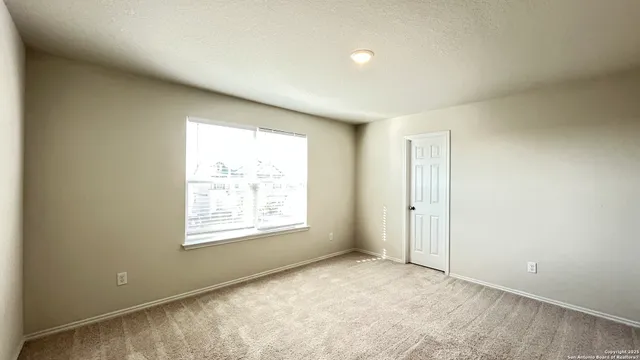 $1,995 | 11418 Long Rider, San Antonio, TX 78254