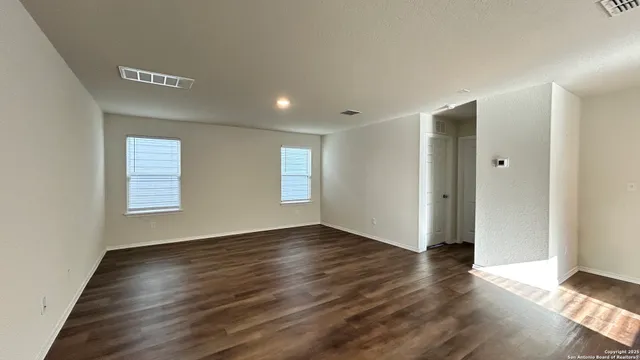 $1,995 | 11418 Long Rider, San Antonio, TX 78254