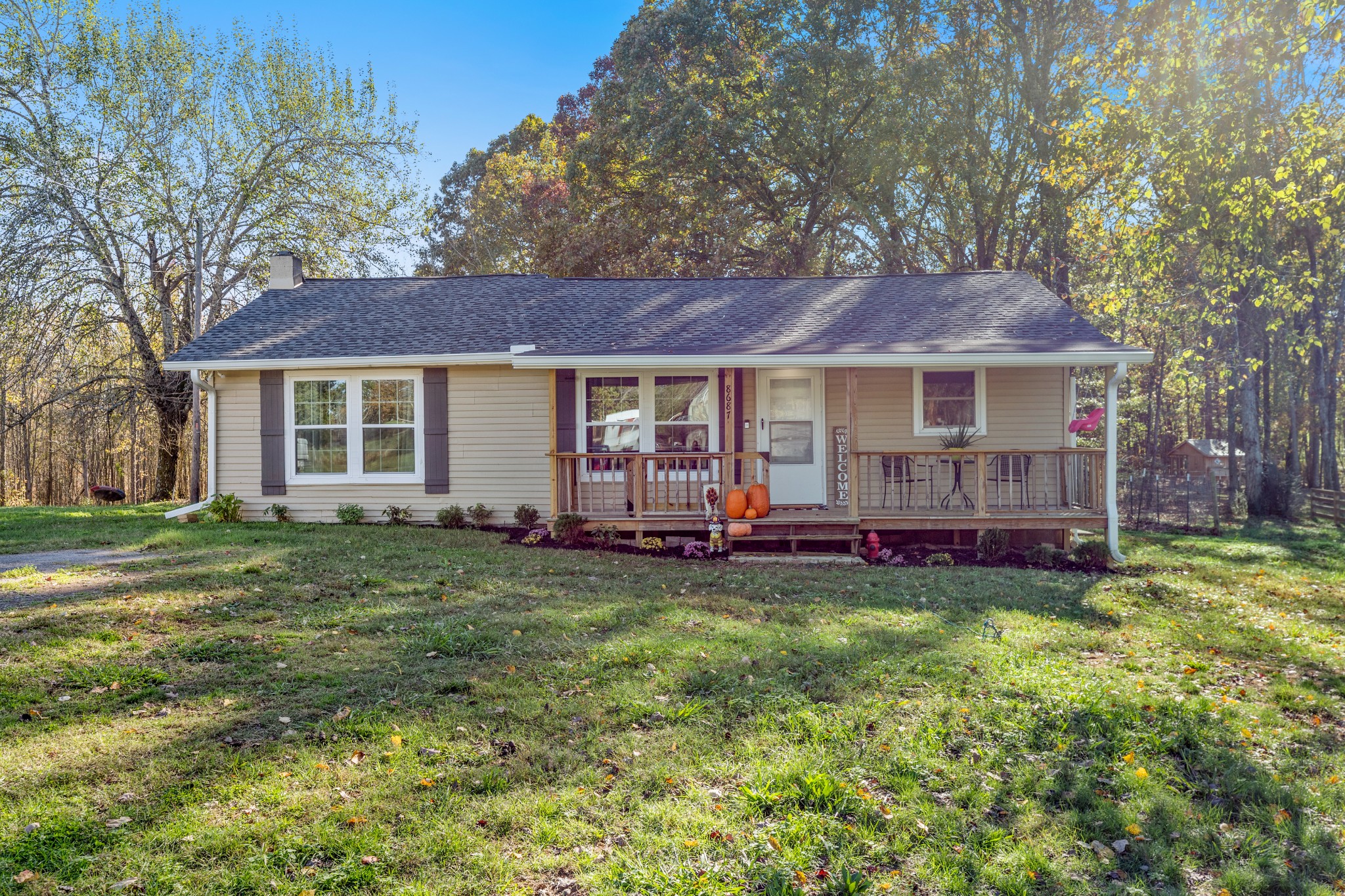 8687 Lyles Road Lyles, TN 37098 - Photo 3 of 29