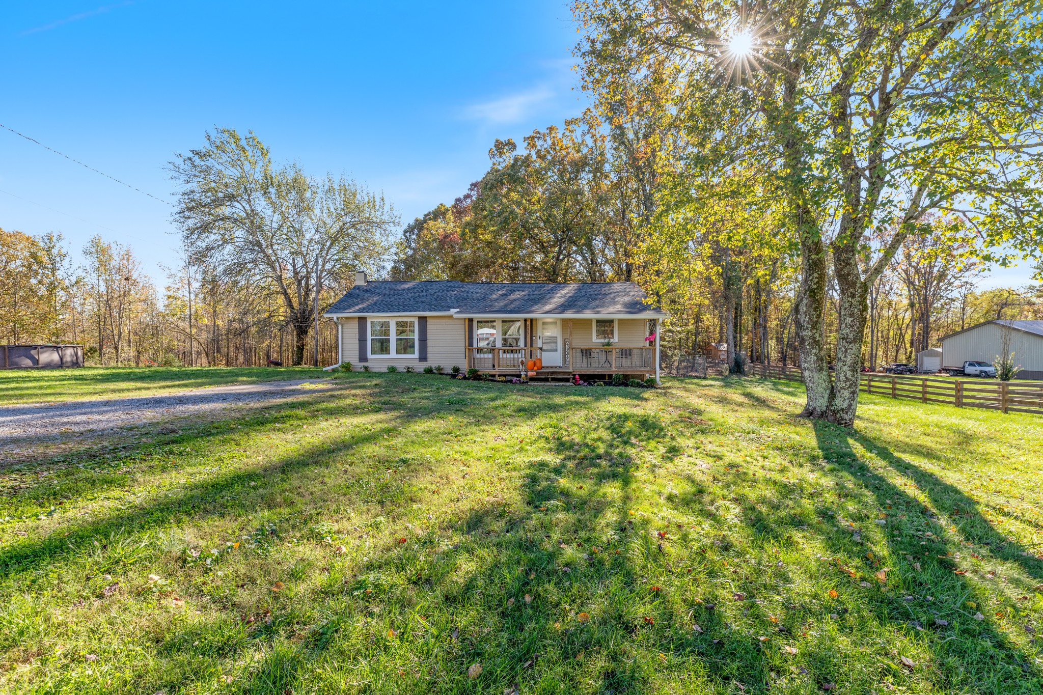 8687 Lyles Road Lyles, TN 37098 - Photo 4 of 29