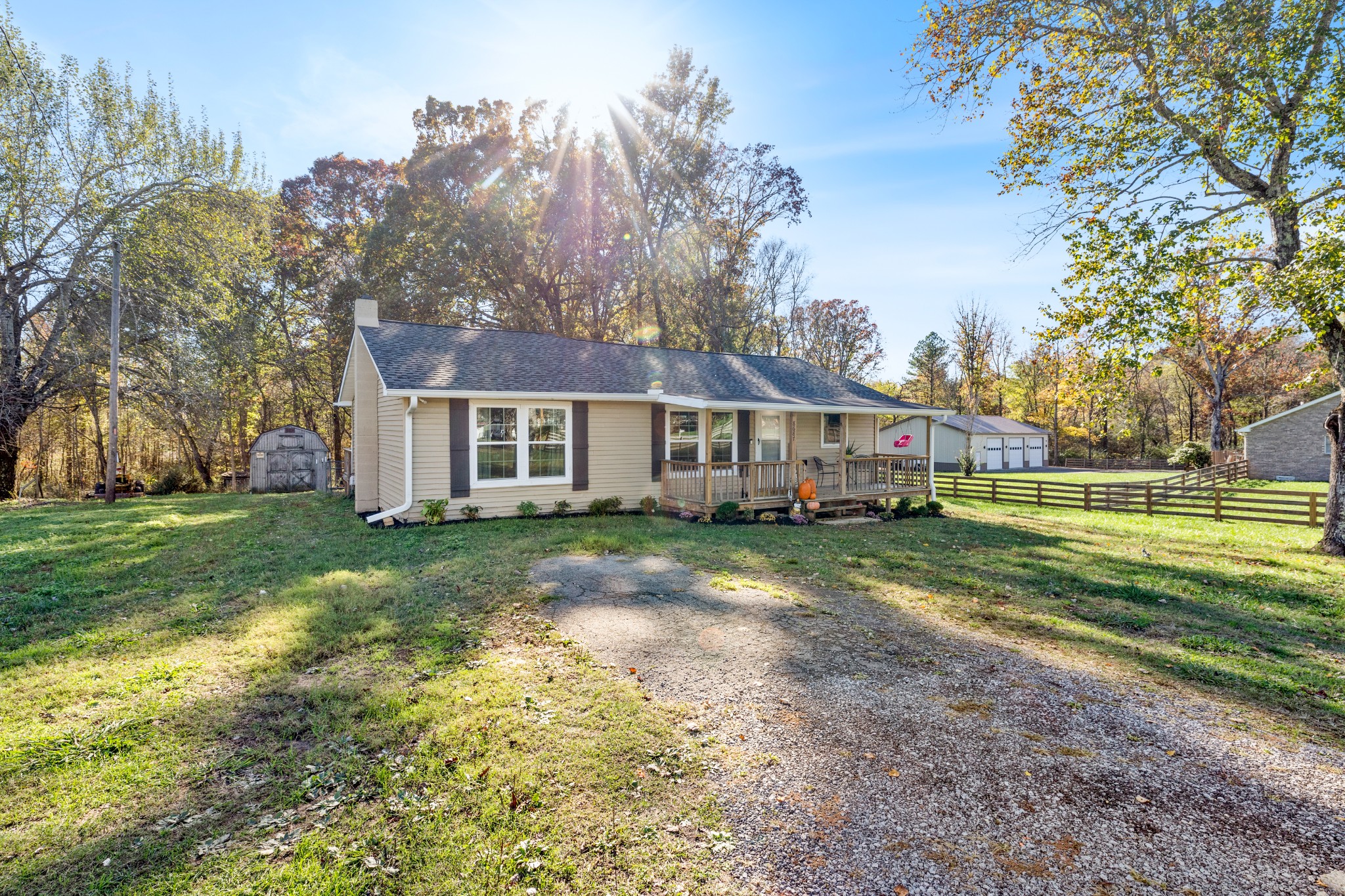 8687 Lyles Road Lyles, TN 37098 - Photo 5 of 29
