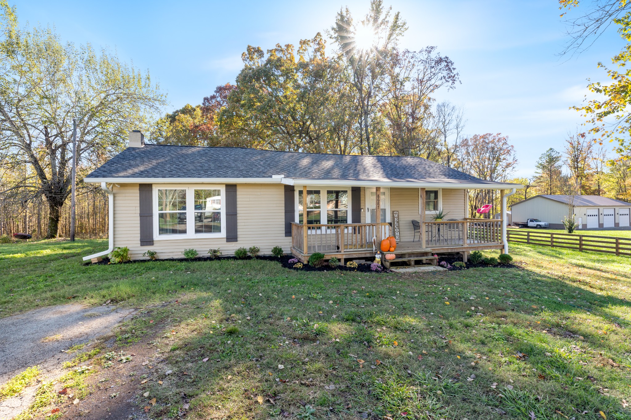 8687 Lyles Road Lyles, TN 37098 - Photo 6 of 29