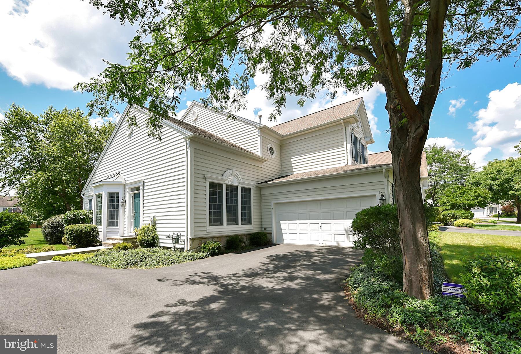 57 Maidenhead Road Princeton, NJ 08540 - Photo 3 of 38