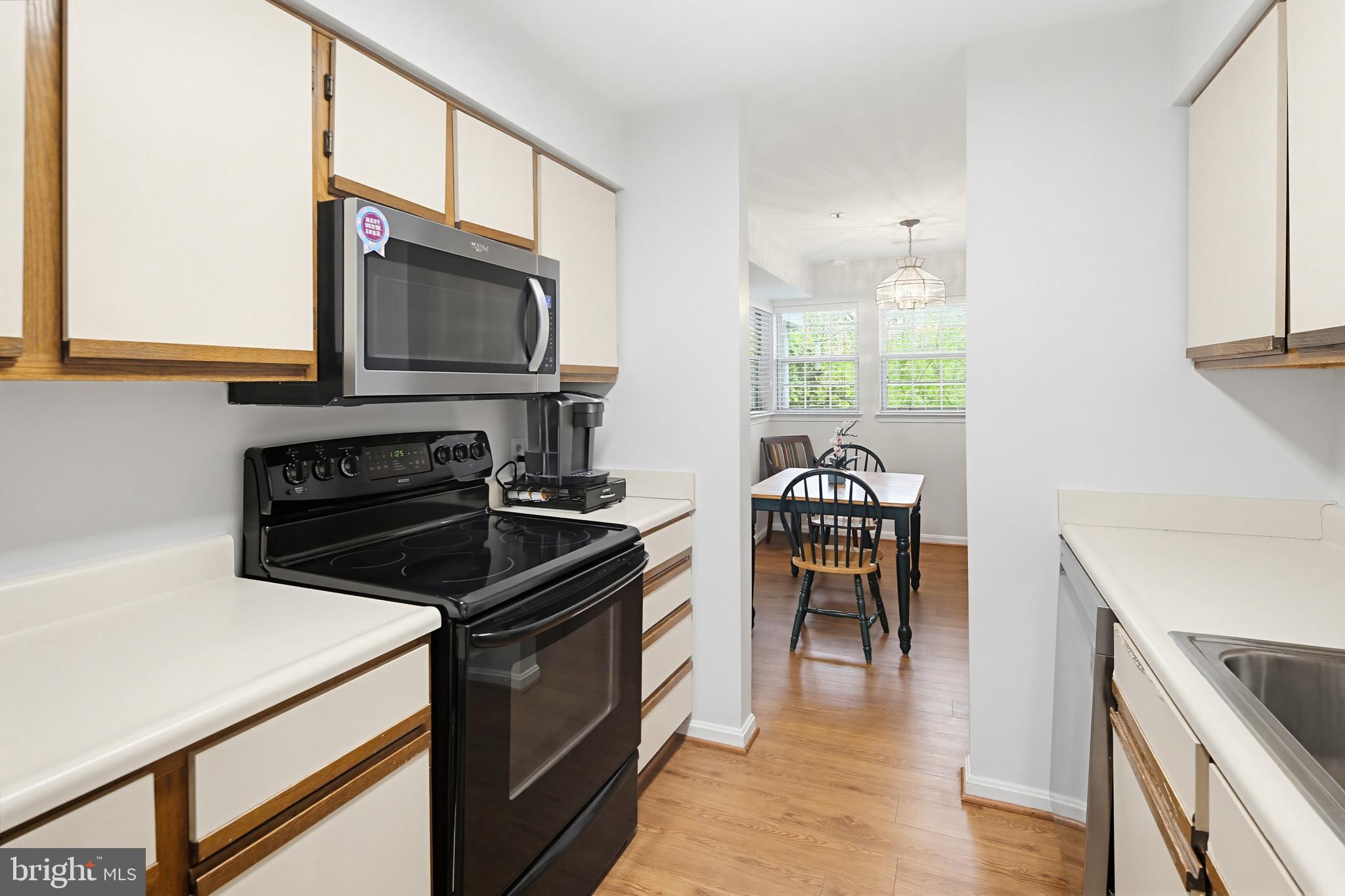 8385 Montgomery Run Road, Unit F Ellicott City, MD 21043 - Photo 12 of 32