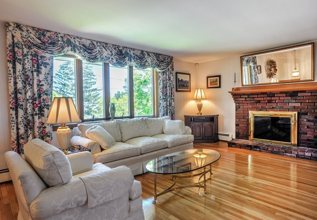80 Bower Road Braintree, MA 02184 - Photo 5 of 30 Gallery Image 5