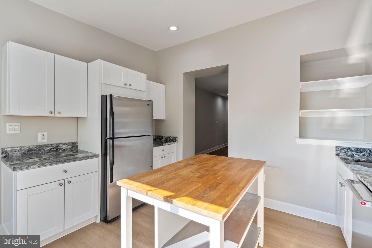 3819 Roland Avenue Baltimore, MD 21211 - Photo 11 of 55 Gallery Image 11