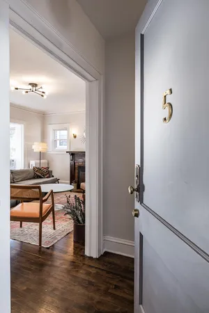 $320,000 | 1945 Fremont Avenue South, Unit 5, Minneapolis, MN 55403