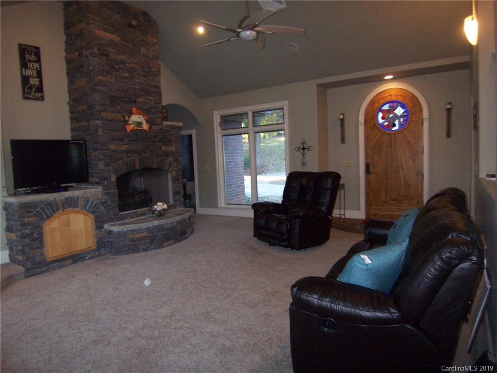 2932 Laura Road Shelby, NC 28150 - Photo 7 of 48 Gallery Image 7