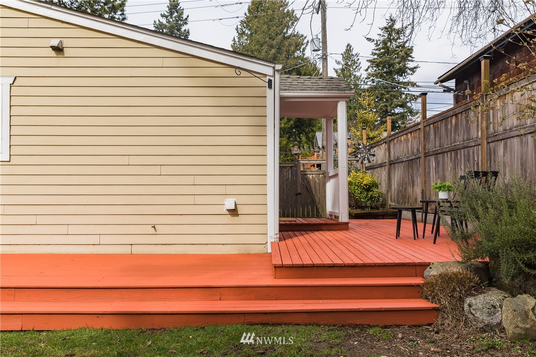 1709 Southwest Webster Street Seattle, WA 98106 - Photo 15 of 18 Gallery Image 15