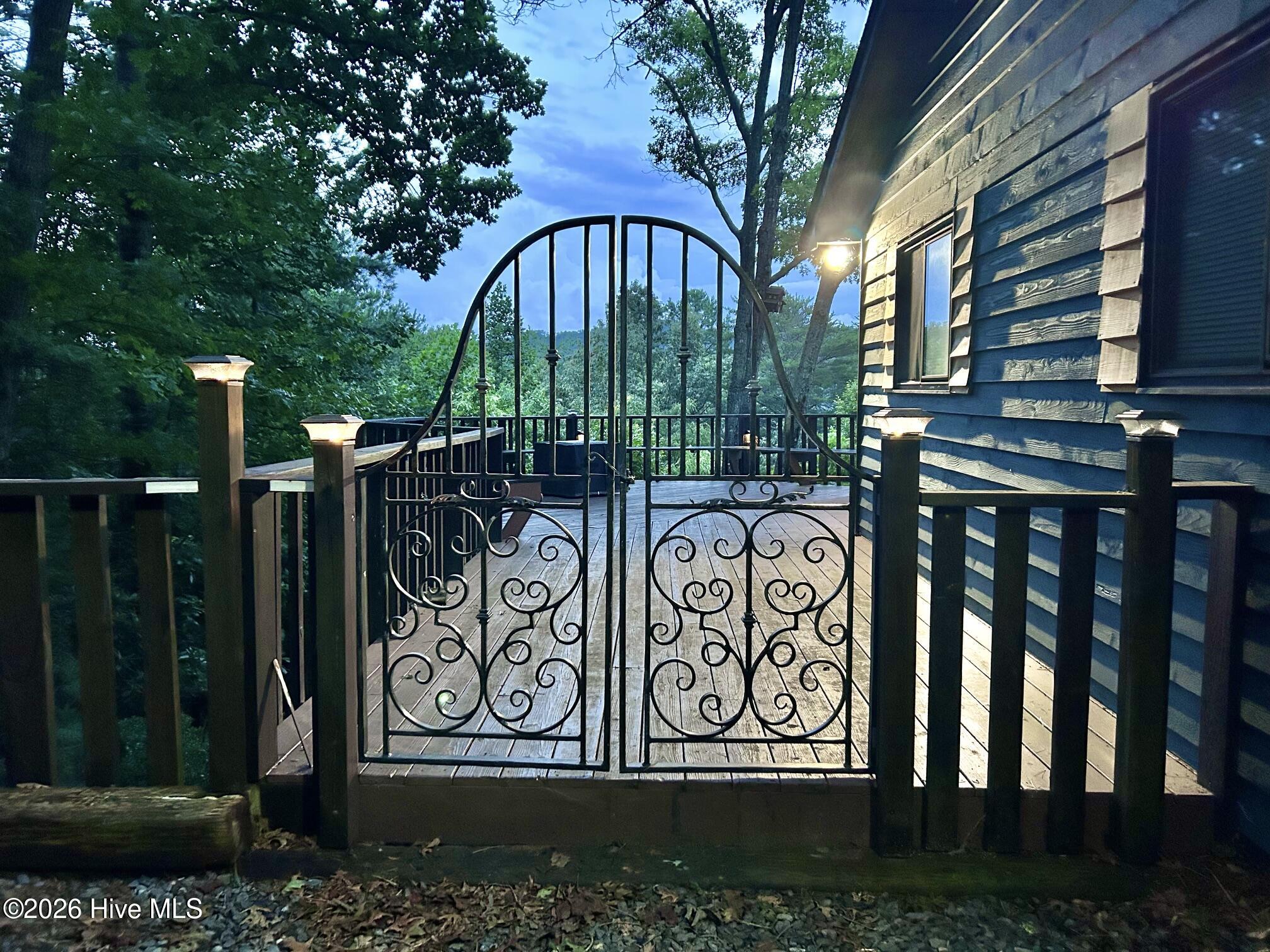 Gate to deck