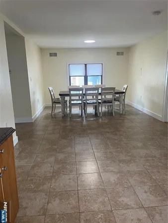$2,800 | 59 Elberon Avenue, Hawthorne, NJ 07506
