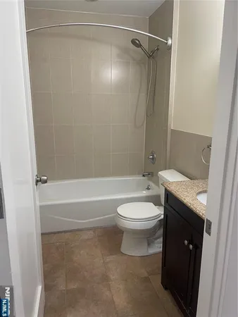 $2,800 | 59 Elberon Avenue, Hawthorne, NJ 07506