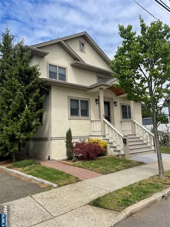 $2,800 | 59 Elberon Avenue, Hawthorne, NJ 07506