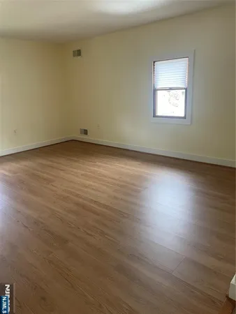 $2,800 | 59 Elberon Avenue, Hawthorne, NJ 07506