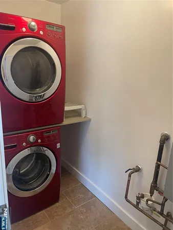 $2,800 | 59 Elberon Avenue, Hawthorne, NJ 07506