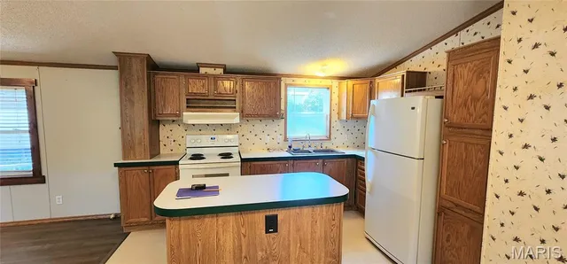 $115,000 | 210 East Old Plank Road, Chester, IL 62233