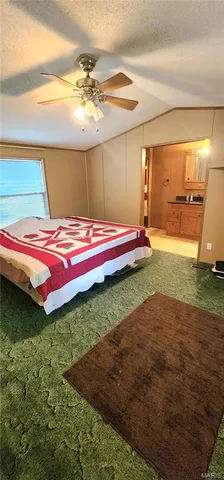 $115,000 | 210 East Old Plank Road, Chester, IL 62233