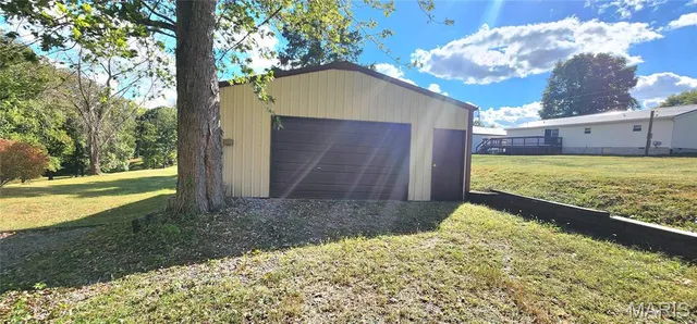 $115,000 | 210 East Old Plank Road, Chester, IL 62233