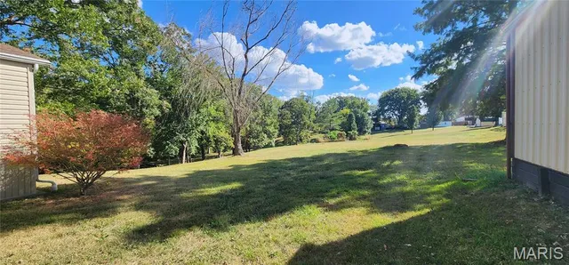 $115,000 | 210 East Old Plank Road, Chester, IL 62233