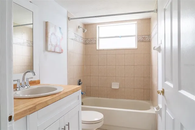 $189,995 | 2735 North Poinciana Boulevard, Unit 103, Kissimmee, FL 34746