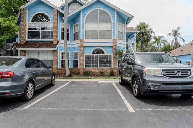 $189,995 | 2735 North Poinciana Boulevard, Unit 103, Kissimmee, FL 34746