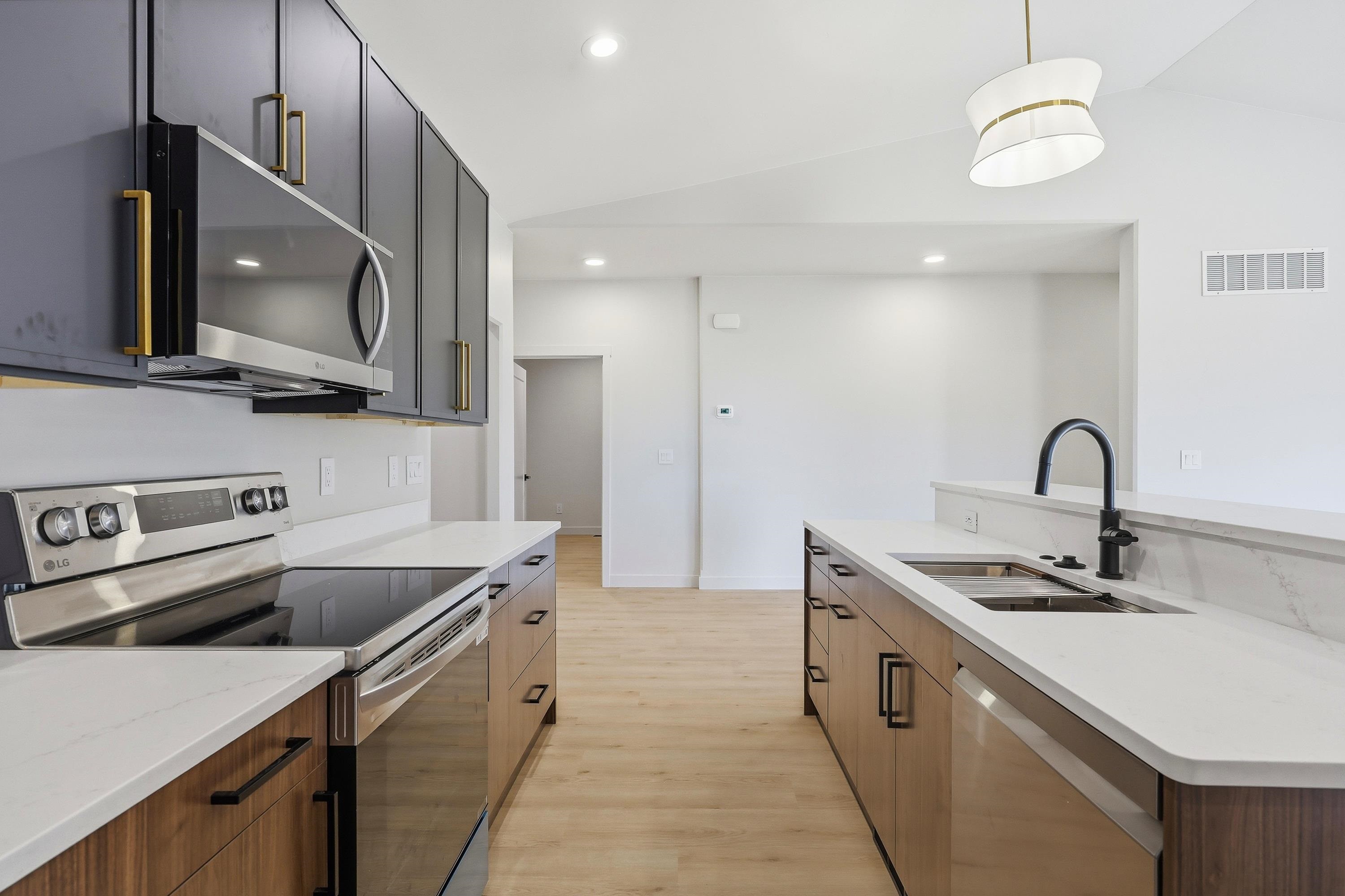 1371 Morado Drive Casper, WY 82609 - Photo 4 of 31