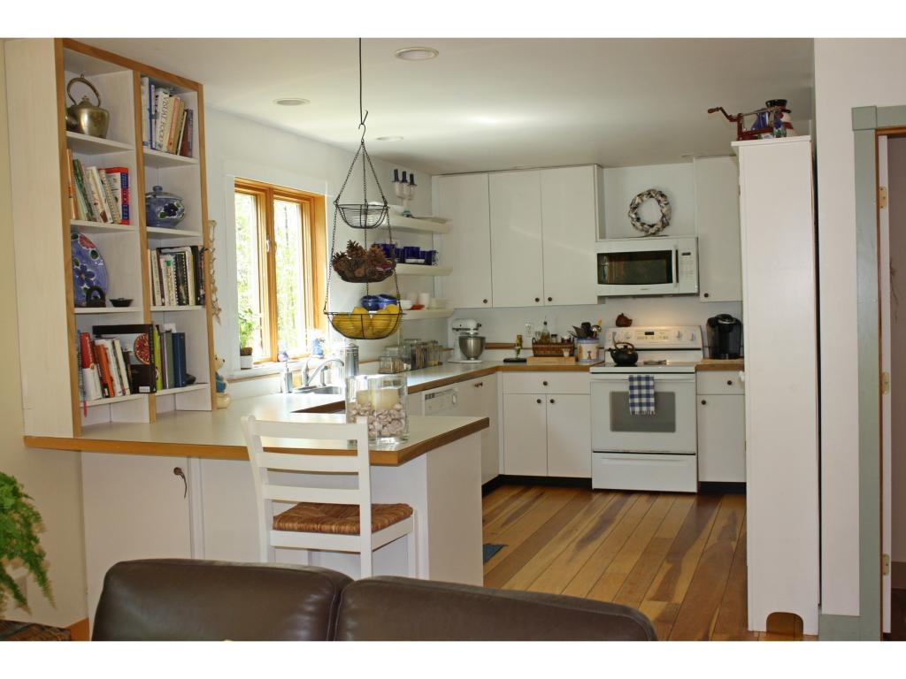 637 Jim Dwire Road Starksboro, VT 05443 - Photo 3 of 25