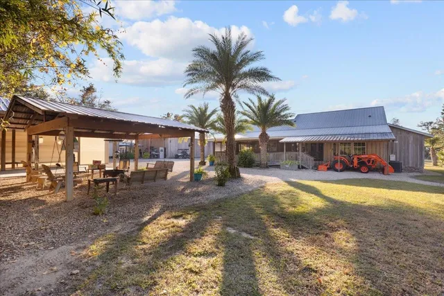 $1,495,000 | 218 13th Street East, Steinhatchee, FL 32359