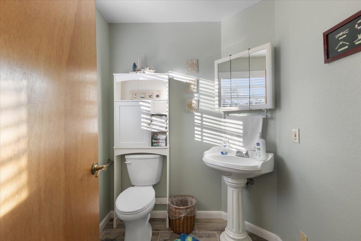 218 13th Street East Steinhatchee, FL 32359 - Photo 5 of 70