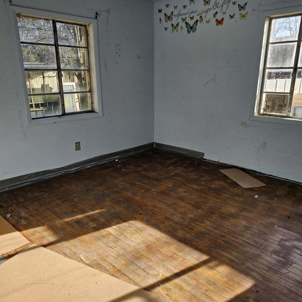 126 Berryhill Road South Pittsburg, TN 37380 - Photo 7 of 12 20250211002642975699000000-o (1)