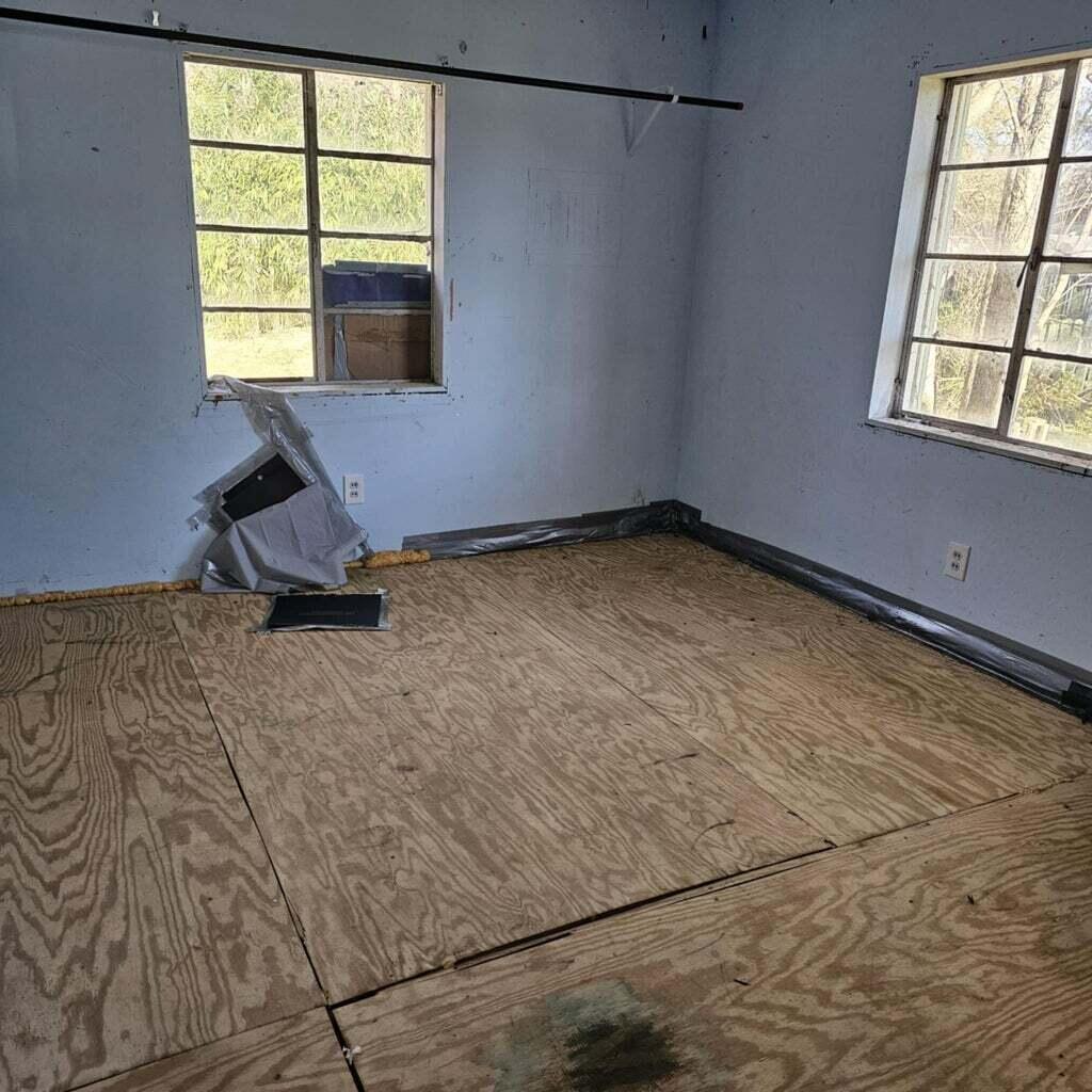 126 Berryhill Road South Pittsburg, TN 37380 - Photo 8 of 12 20250211002645476148000000-o (1)