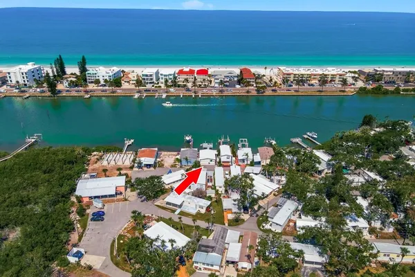 $325,000 | 15010 113th Avenue North, Unit 12, Largo, FL 33774
