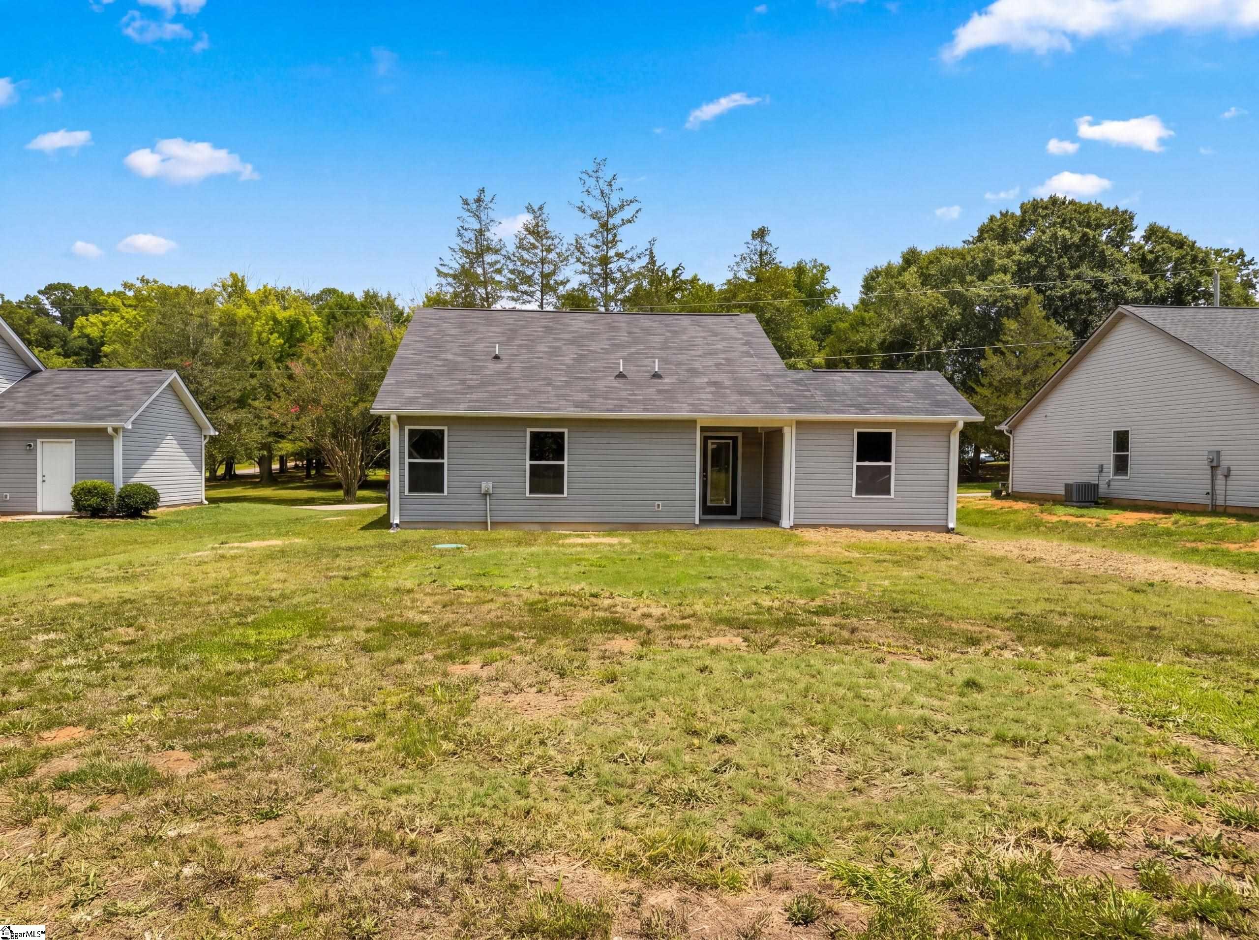 180 Old Airport Road Chesnee, SC 29323 - Photo 5 of 19